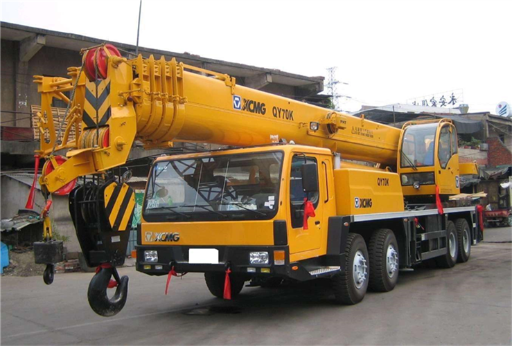 金溪县吊车出租选择重点